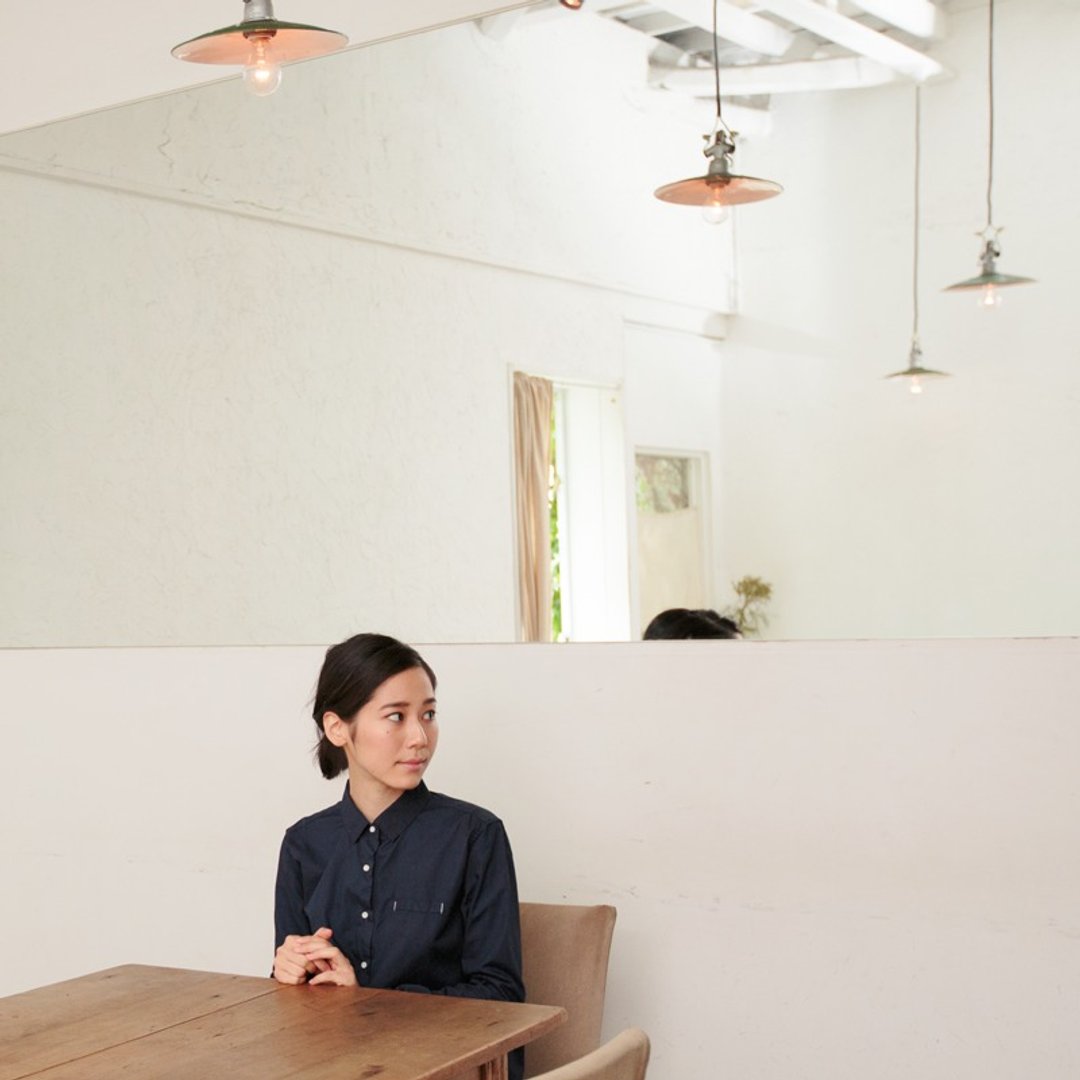 【Botanical dyed】 Logwood dyed simple basic shirt - 女装上衣 - 其他材质 黑色