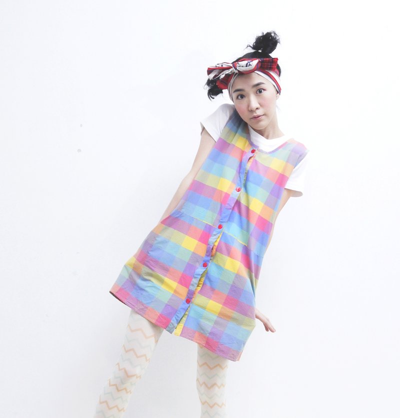 Boomboomkidz 最后一件彩色电视扣子洋装 - 洋装/连衣裙 - 其他材质 多色