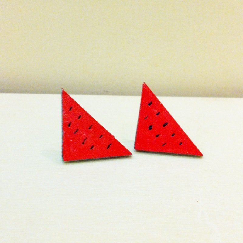 手绘木头耳针-三角红肉西瓜 - 耳环/耳夹 - 木头 红色