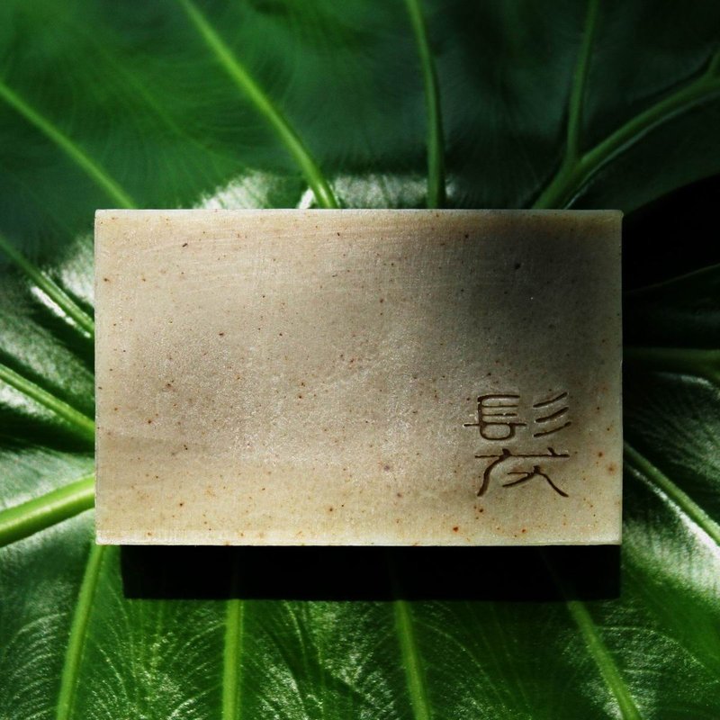【艋舺肥皂】发皂-洗发专用/何首乌洗发皂/头皮毛囊清洁 - 肥皂/手工皂 - 其他材质 咖啡色