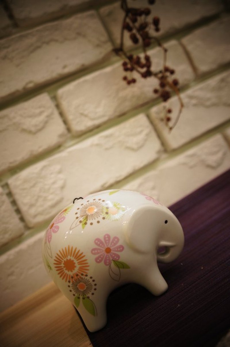 Balsa Lifestyle春之语大象-存钱筒 - 储蓄罐 - 其他材质 