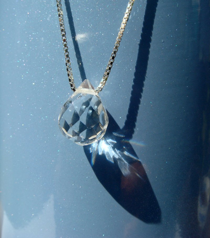 极简风。水滴型切割面白水晶。纯银项链 - 项链 - 宝石 白色