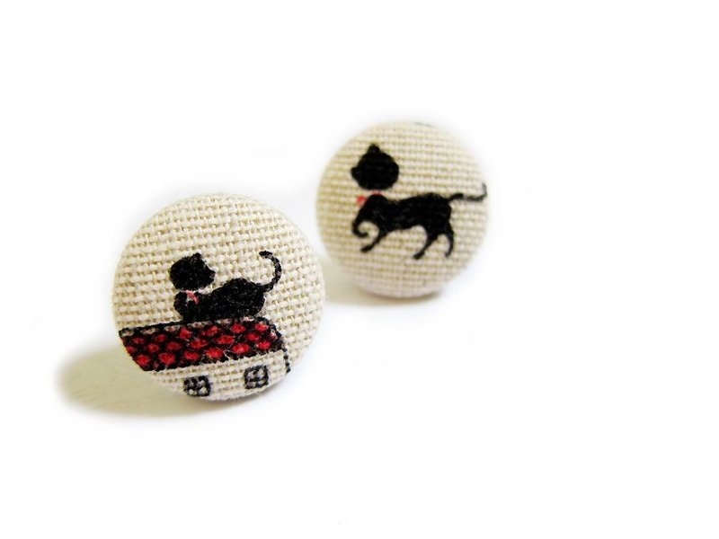 布扣耳环  猫 - 耳环/耳夹 - 其他材质 