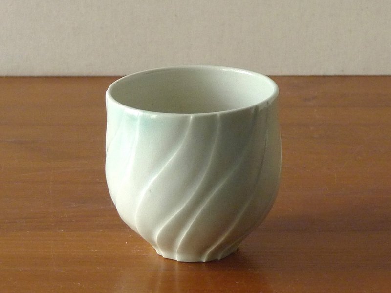 (Resale) wind ripples free cup (medium) - 茶具/茶杯 - 陶 蓝色