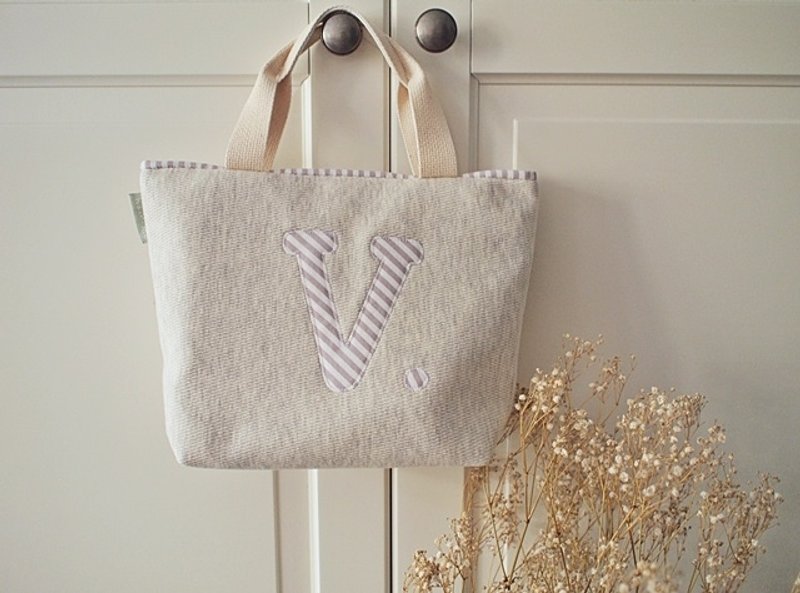 hairmo。只有唯一字母外出手提袋拉链款-米灰条(单字) - 手提包/手提袋 - 其他材质 卡其色