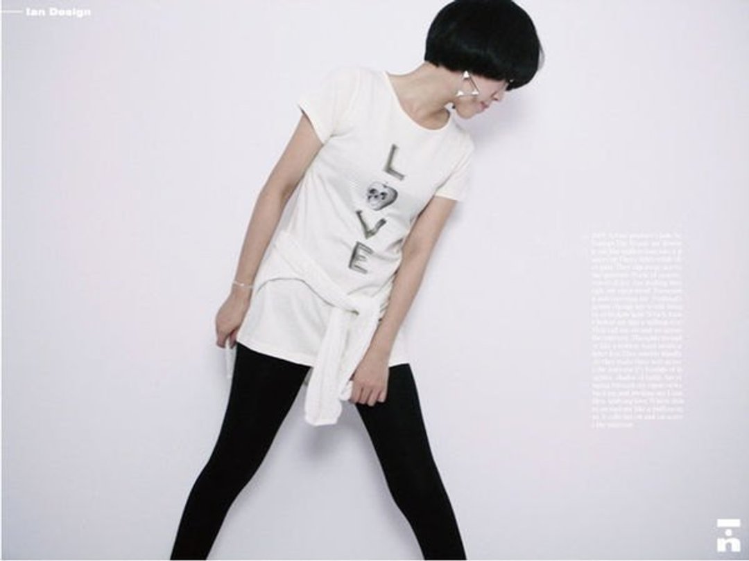 I . A . N Design  L.Skull 圆领 长版T 原胚色 纯天然100% 有机棉T Organic Cotton - 女装 T 恤 - 棉 卡其色