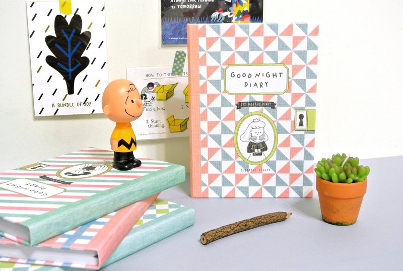 迪梦奇 - Good Night Diary 童话半年志 [睡美人＊三角形] - 笔记本/手帐 - 纸 多色