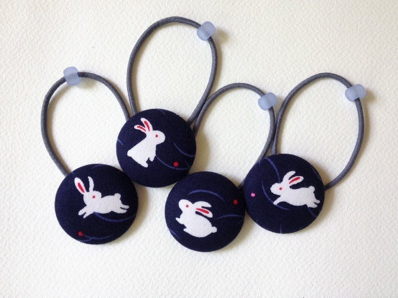 hm2。深蓝夜空。秋月兔 单扣发束 1入 - 发饰 - 棉．麻 蓝色