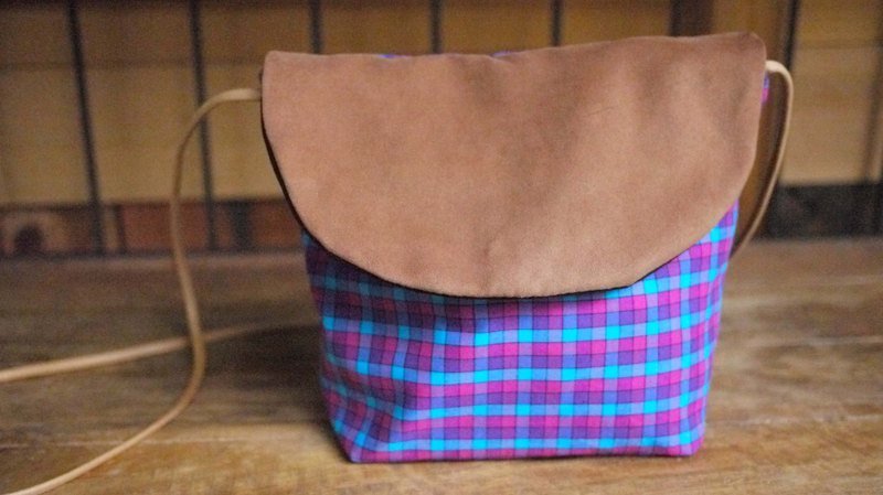 Wabi系列｜方格子圆舞曲｜斜背包 - 侧背包/斜挎包 - 棉．麻 