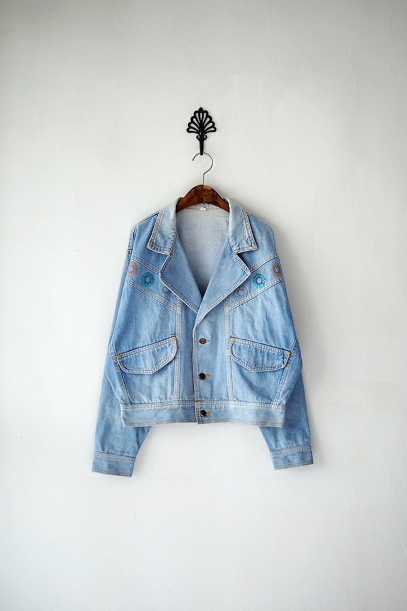 【Banana Flyin'】古着 刺绣 个性 单宁 牛仔外套 - 女装休闲/机能外套 - 其他材质 蓝色