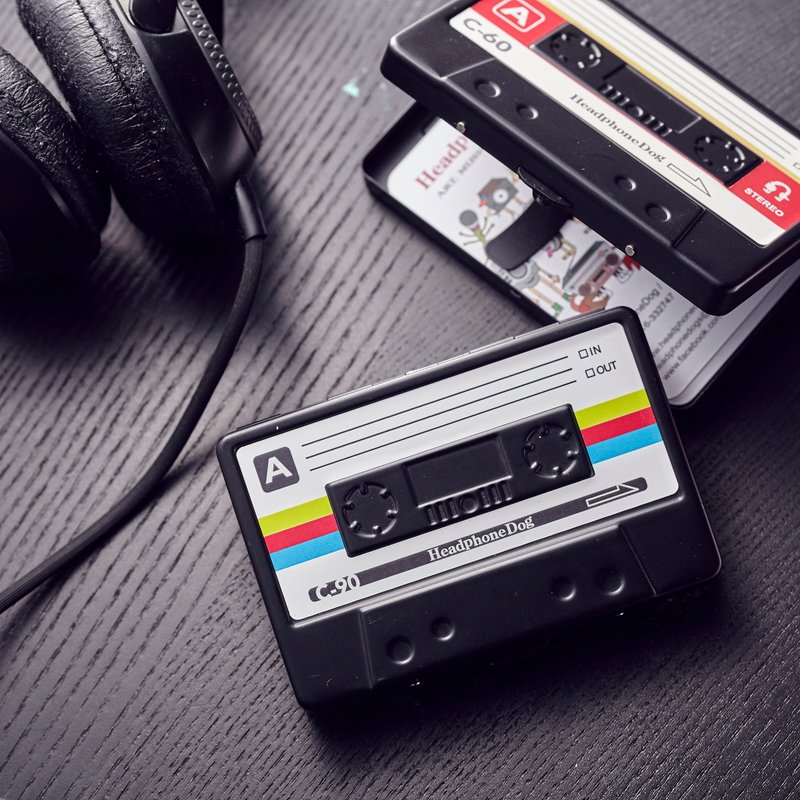 金属烤漆录音带创意 名片盒/菸盒/钞票夹/钱夹(卡式带、磁带) - 名片夹/名片盒 - 其他金属 多色