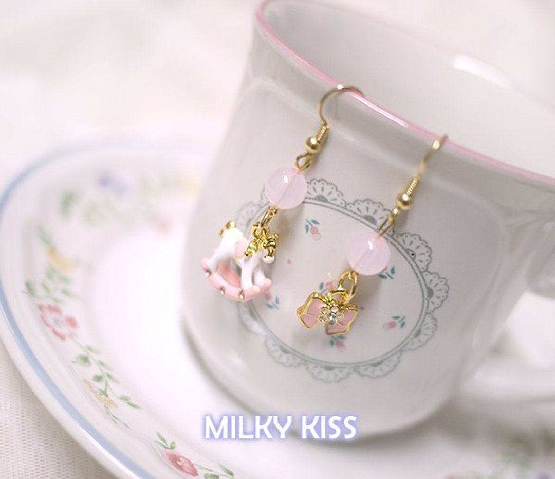 【milky kiss】手作 饰物 梦幻小马耳环 - 耳环/耳夹 - 其他材质 