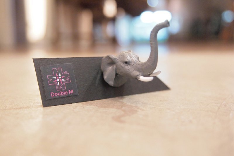 台湾原创 Double M 魔幻动物头耳环-大象篇 - 耳环/耳夹 - 硅胶 灰色