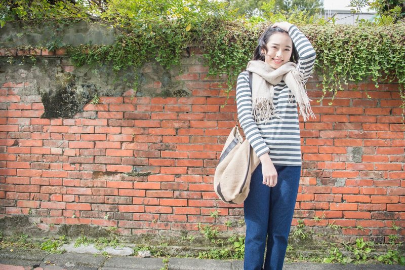 多面风骚 托特 潮麻包 环保袋 - 侧背包/斜挎包 - 植物．花 卡其色