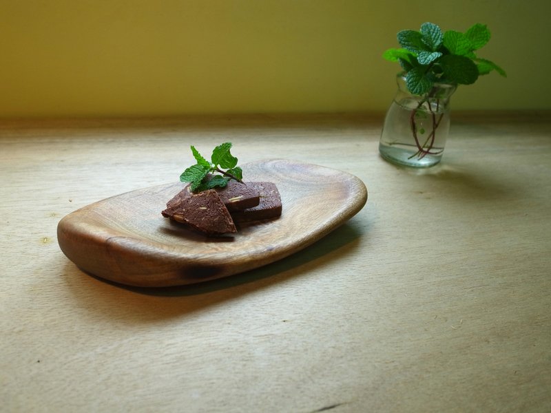 美味的载体-楠木盘7号【手工木盘/漂流木盘/楠木】 - 浅碟/小碟子 - 木头 咖啡色