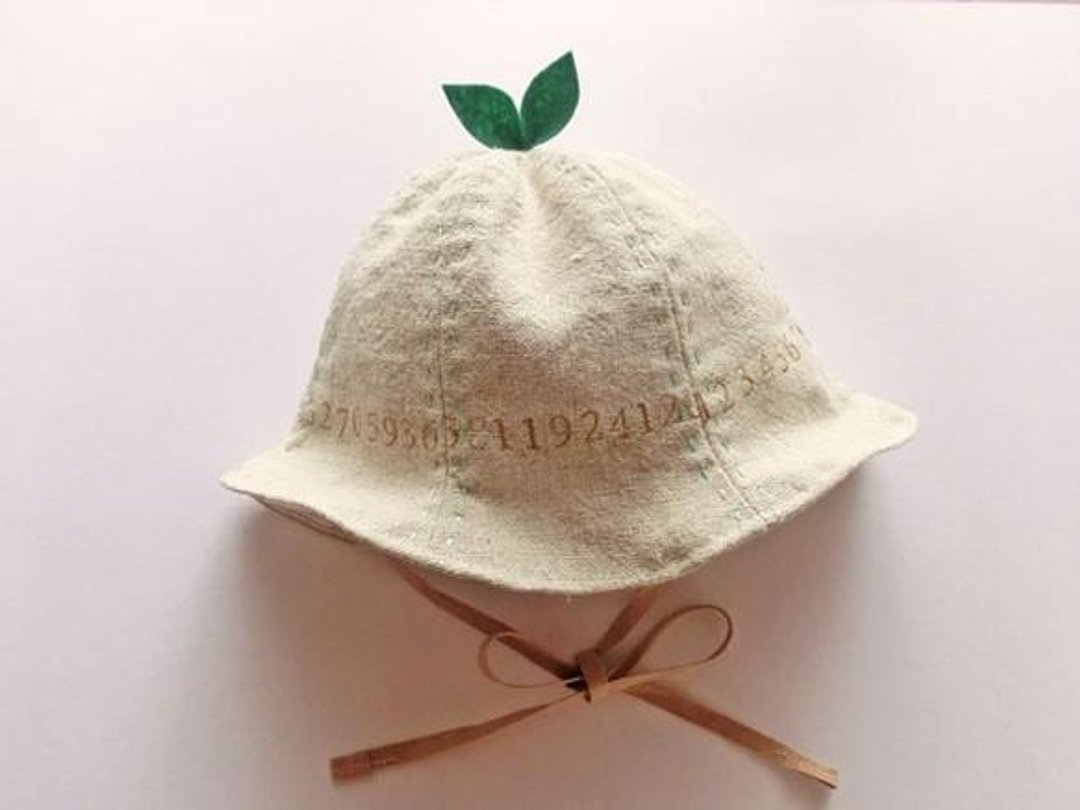 Grow Up!  Leaf Hat for Baby and Toddler Numbers - 围嘴/口水巾 - 其他材质 