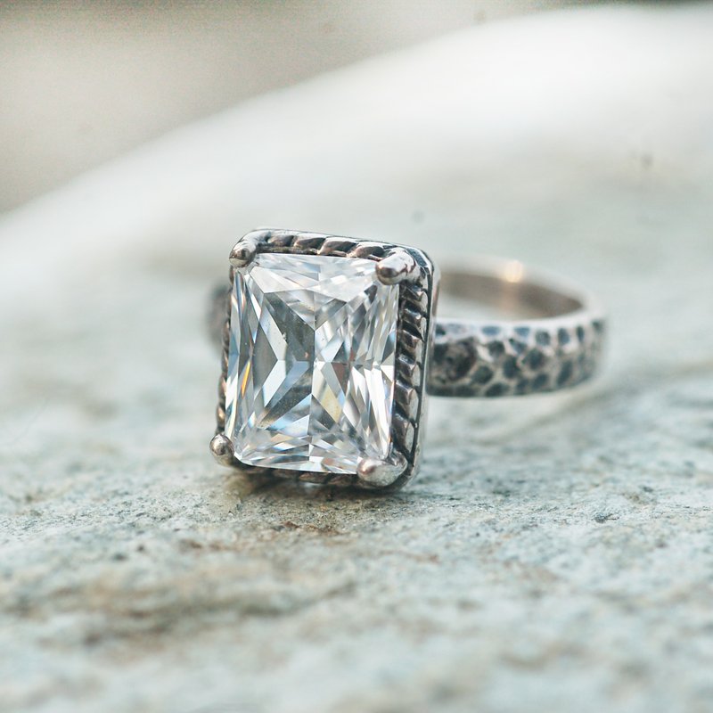 【She Shines 玺赏】亮眼贵妇-925银戒指 - 戒指 - 宝石 