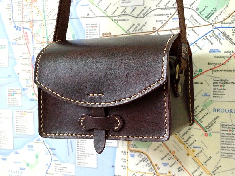 复古风皮革相机包-方型款-焦茶色 - 相机包/相机袋 - 真皮 