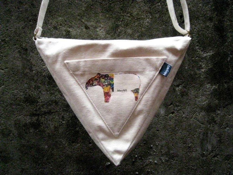 MaryWil-彩色马来貘三角侧背包 - 其他 - 其他材质 白色