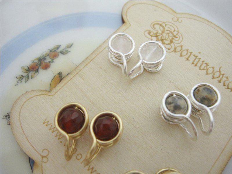 Butter FLY_“手做饰品设计  夹式耳环订做(单颗耳环区) - 耳环/耳夹 - 其他金属 