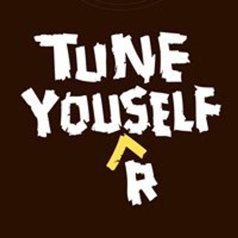 | TUNE YouRself II | - 女装 T 恤 - 棉 黑色
