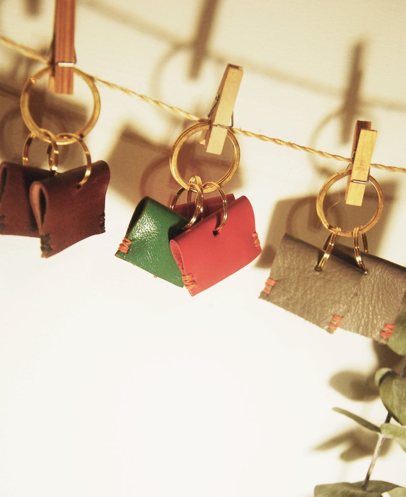 钥匙的外衣 - 钥匙链/钥匙包 - 真皮 多色