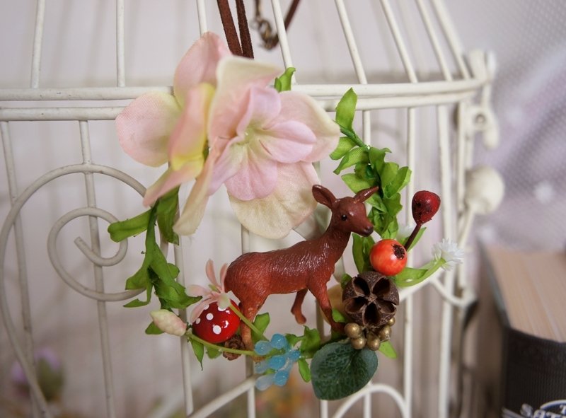 Alice Maiden✿春季小鹿散步花菓圈项链 - 项链 - 其他材质 