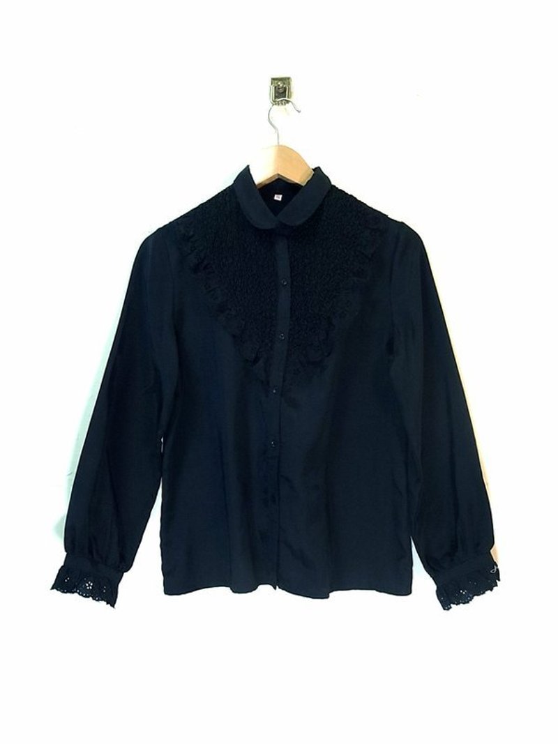 圆领胸前皱摺 波浪镂空 刺绣衬衫 PdB 古着 - 女装衬衫 - 其他材质 黑色