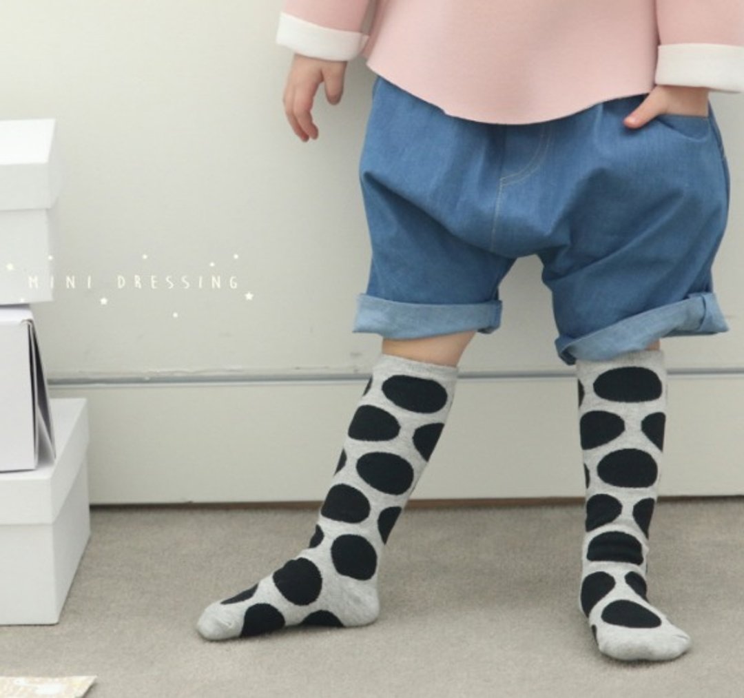 【韩国制】弥之星MiniDressing- 个性大圆点儿童弹性袜 止滑袜 - 袜子 - 棉 