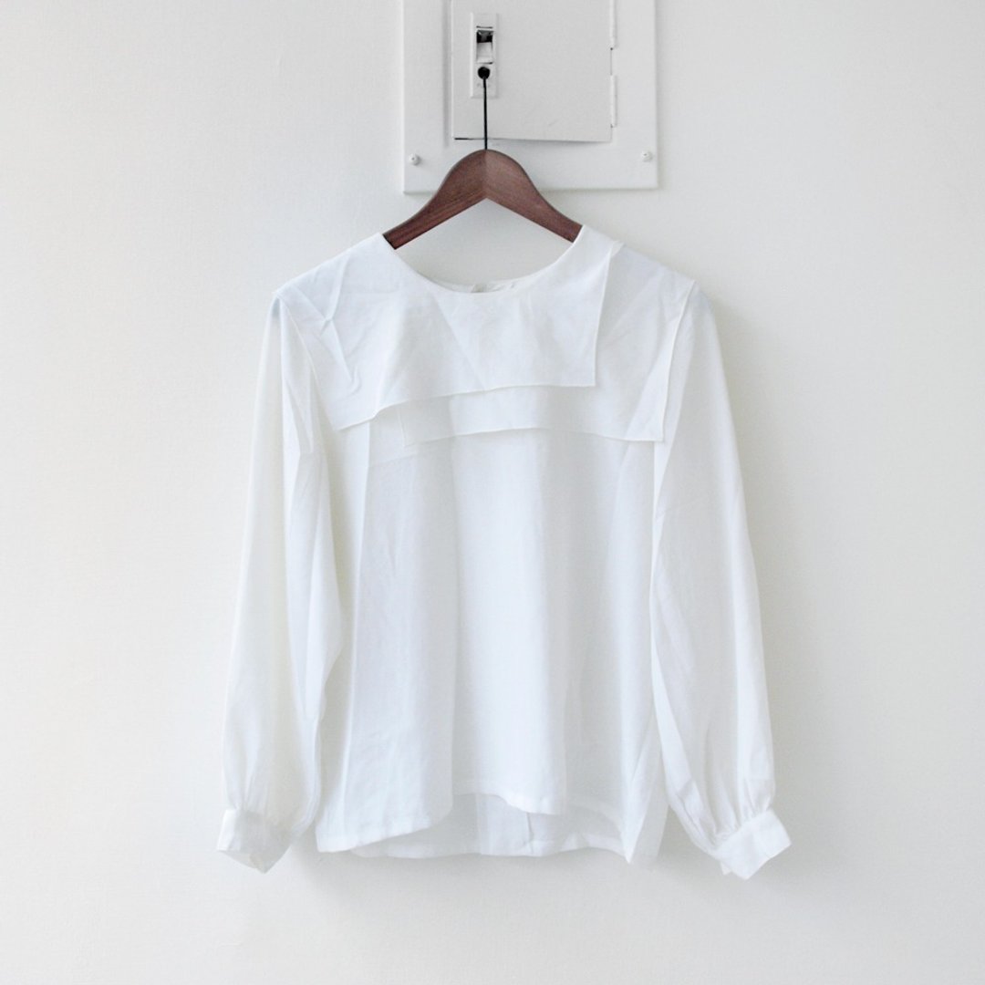 │moderato│古典优雅浪漫花造型领古着衬衫│vintage森林复古.英伦.文艺青年 - 女装衬衫 - 其他材质 白色