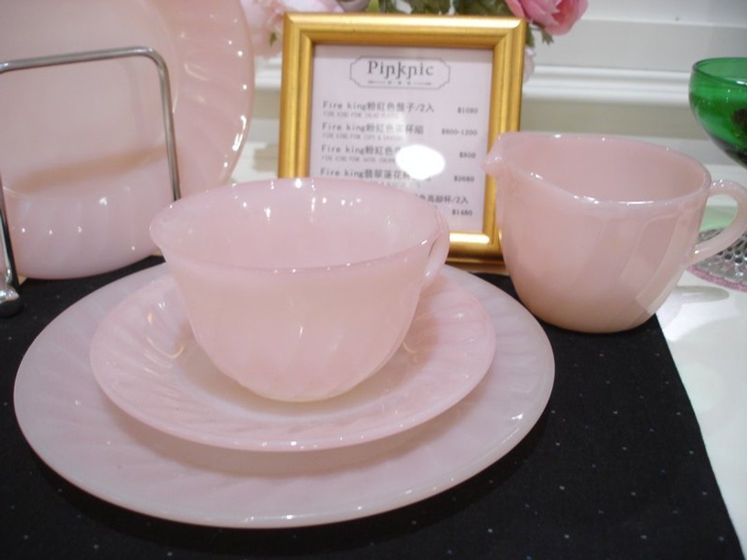 Fire King Pink Swirl系列，粉红咖啡杯2组+同款大型盘2件 - 咖啡杯/马克杯 - 其他材质 