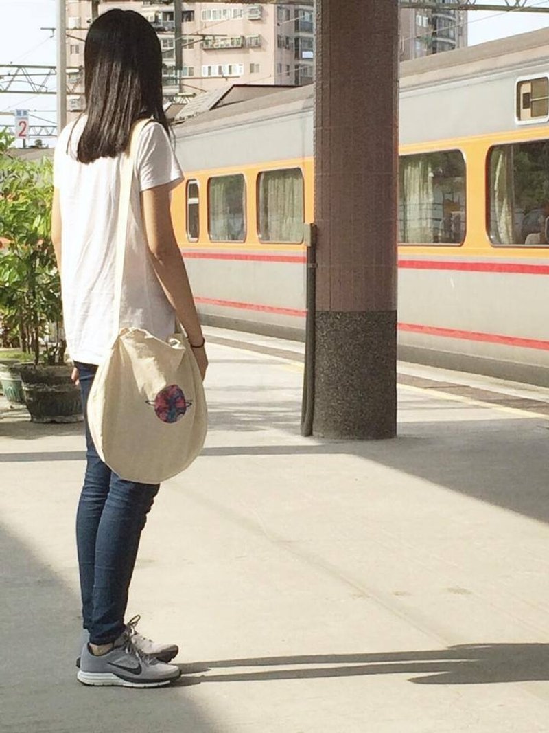 MaryWil特大三用圆形环保袋-小宇宙 - 侧背包/斜挎包 - 其他材质 白色