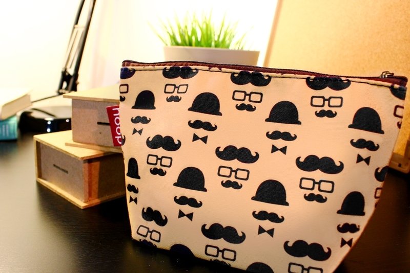 万用收纳袋【翘胡子 - 一口】 - 化妆包/杂物包 - 其他材质 金色