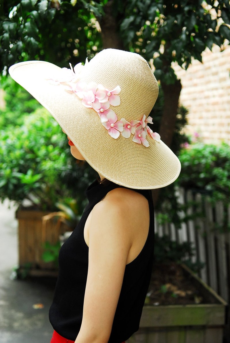 MR.STORE 帽子 漫天花舞珍珠花瓣素雅宽檐帽 海边草帽 - 帽子 - 植物．花 卡其色