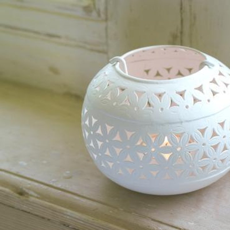 Petal T-light Holder  - 摆饰 - 其他金属 白色