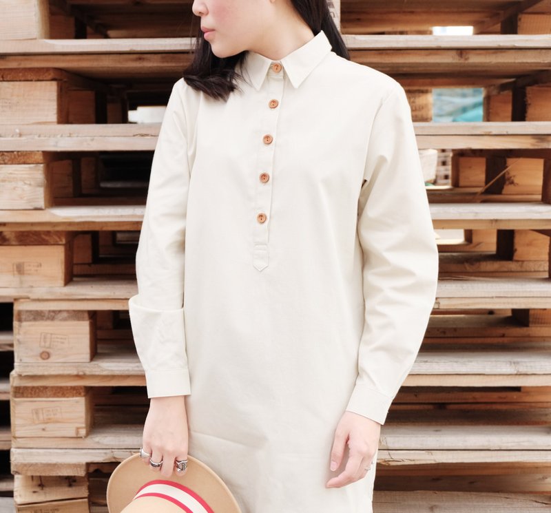 Polo Dress : Light Brown (Khaki) - 洋装/连衣裙 - 其他材质 卡其色