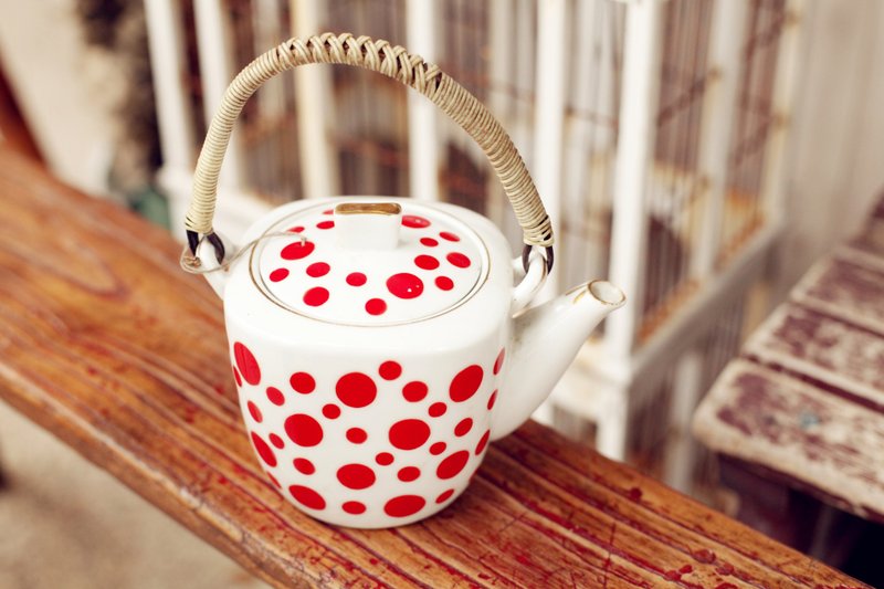 【好日恋物】日本早期红点陶茶壶 - 茶具/茶杯 - 其他材质 多色