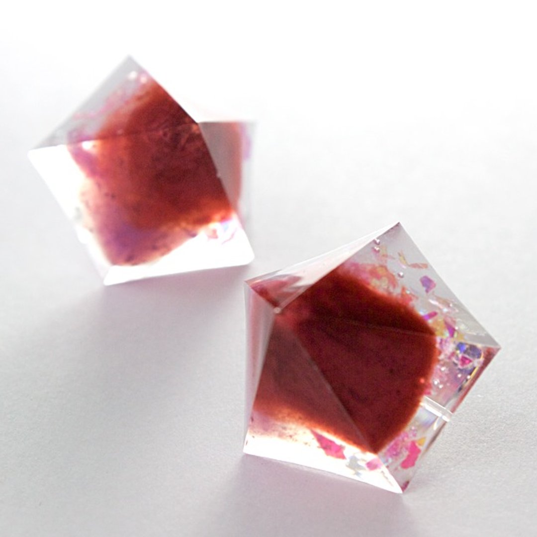 Pentagon earrings (Brad) - 耳环/耳夹 - 其他材质 红色