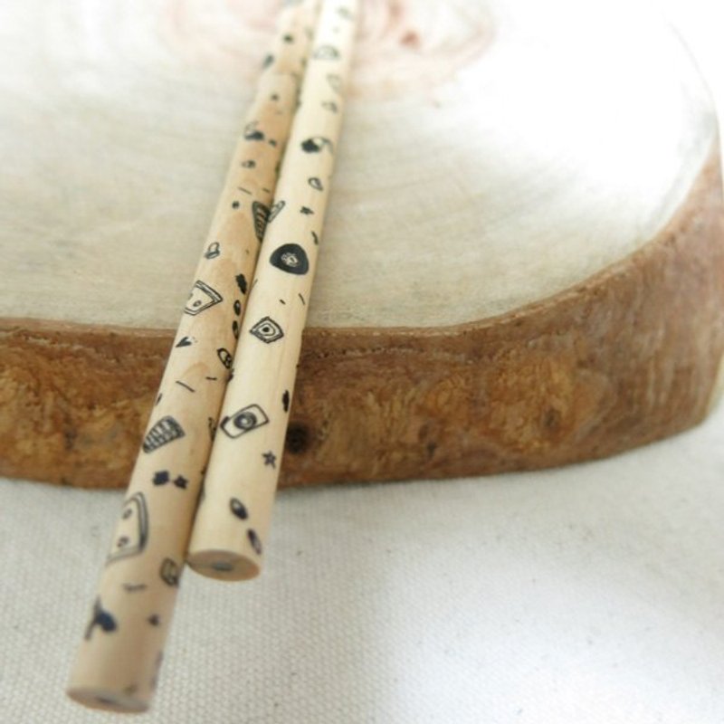 铅笔 · Long long long time ago · 原木色 - 其他 - 木头 卡其色