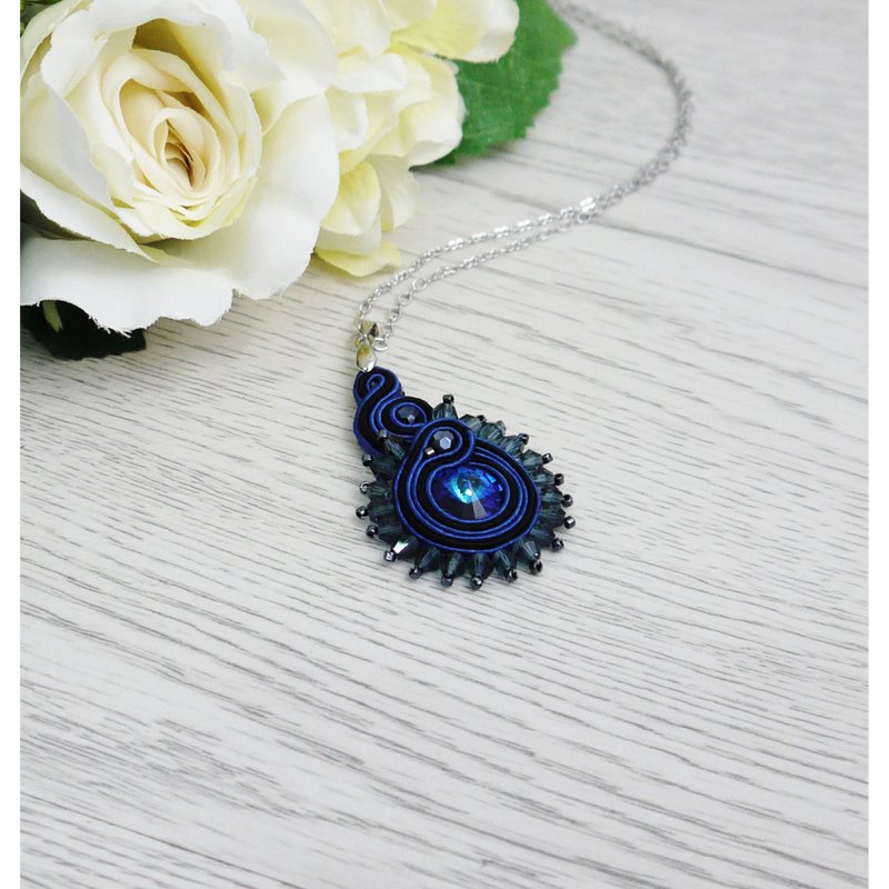 手工缝制SOWAROVSKI项链坠饰-深蓝梦境 - 项链 - 其他材质 蓝色