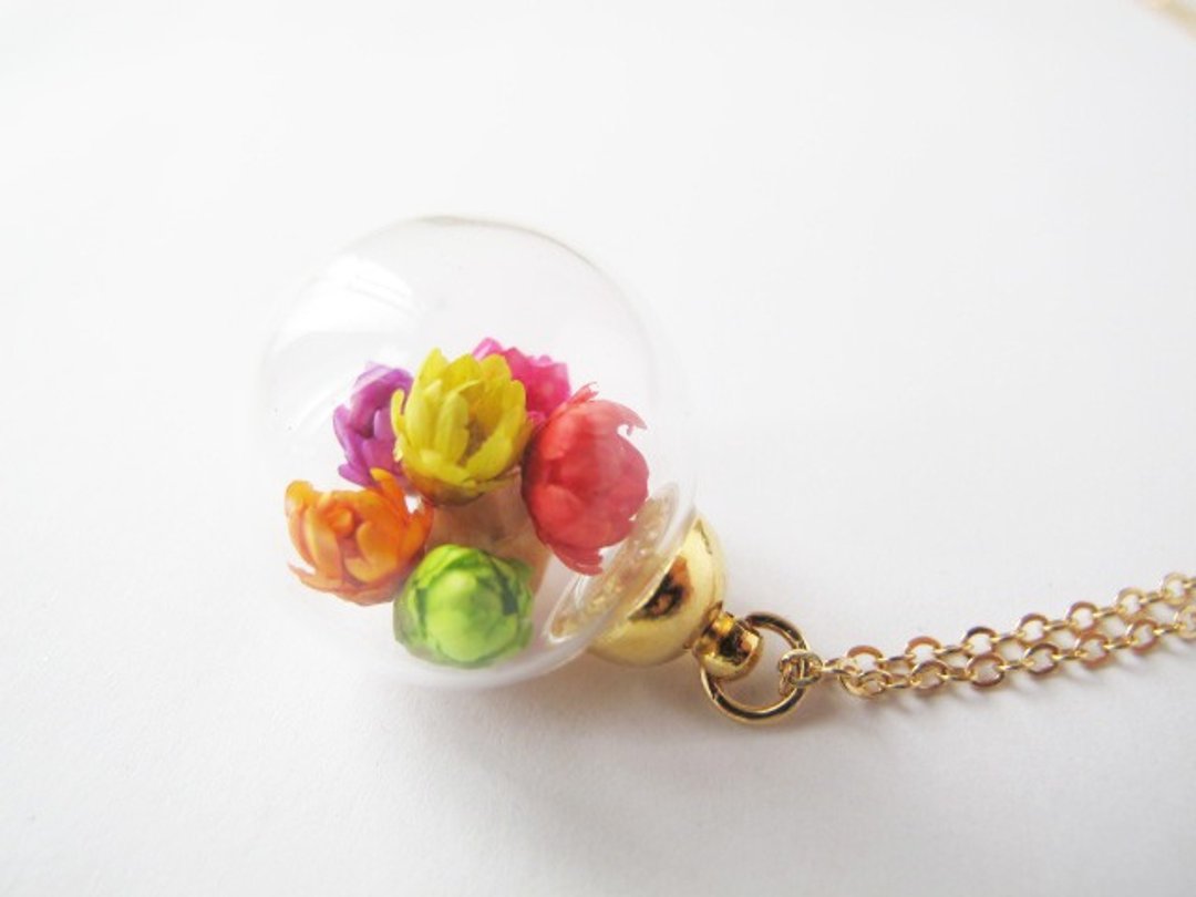 ＊Rosy Garden＊ 七彩小雏菊干花玻璃球项链 - 颈链 - 植物．花 多色