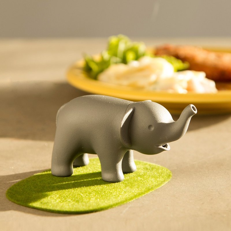 QUALY 小象兄弟-胡椒盐罐组 - 调味罐/酱料瓶 - 塑料 灰色