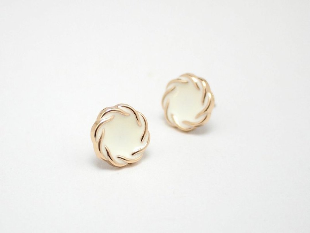 Circle dot 白色木棉 不锈钢耳针 耳环 0007 - 耳环/耳夹 - 其他金属 白色