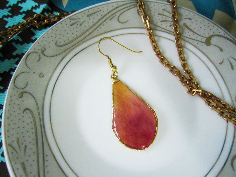 〆时代款耳环_花瓣 - 耳环/耳夹 - 其他金属 多色