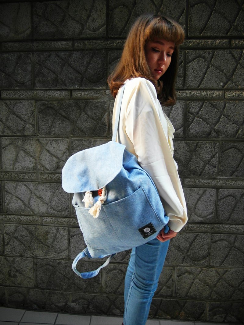 麻料翻盖后背包/束口包(浅蓝色) - 束口袋双肩包 - 其他材质 蓝色