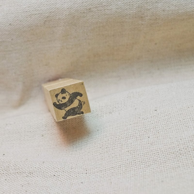 | 印章 | 编号040 奔跑吧!熊猫 - 印章/印台 - 木头 