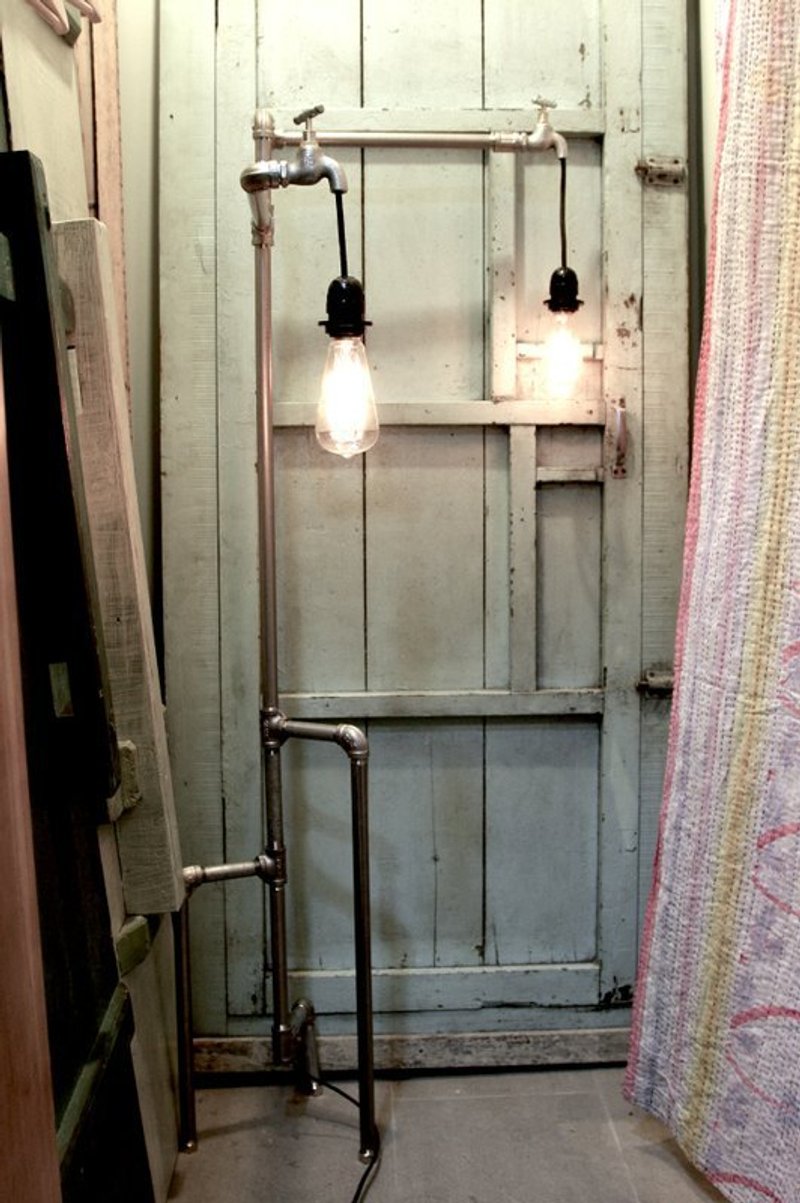 pipe lamp 金属水管立灯 - 灯具/灯饰 - 其他金属 白色