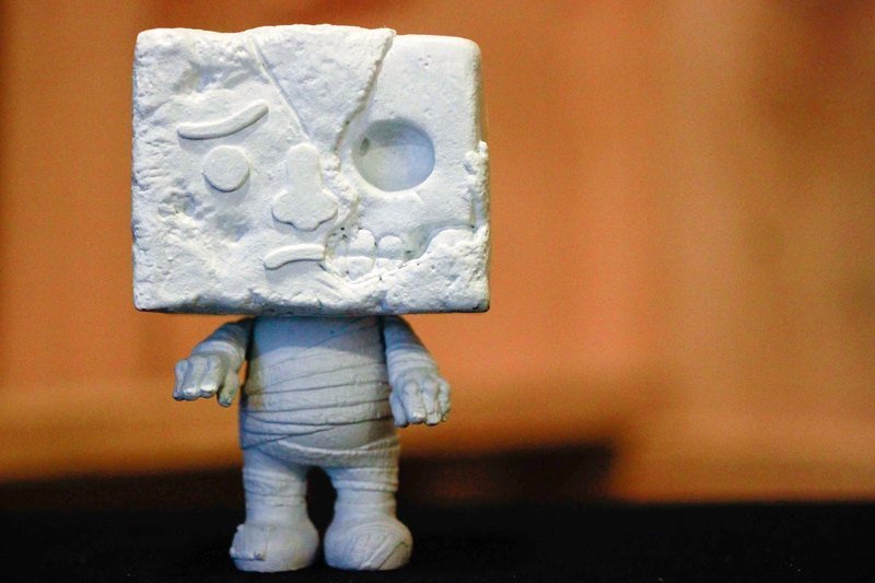 Tau Pok King – Matt Black & White 黑白无常豆腐人公仔 - 其他 - 其他材质 白色