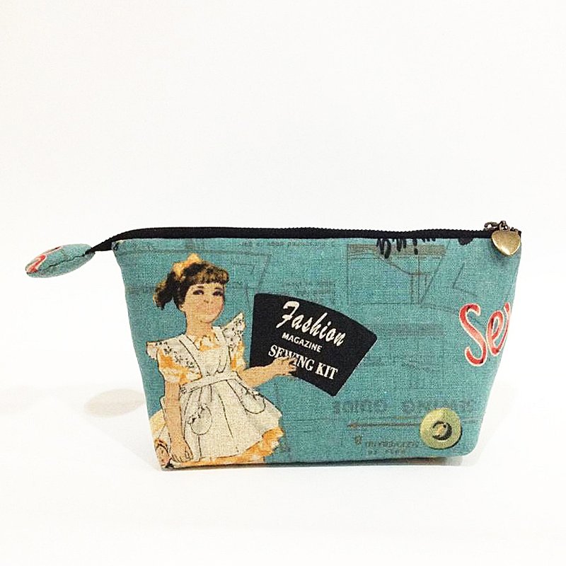 *巫蛊着* 牛仔蓝 复古小女孩 万用包/化妆/文具收纳包 - 化妆包/杂物包 - 其他材质 蓝色
