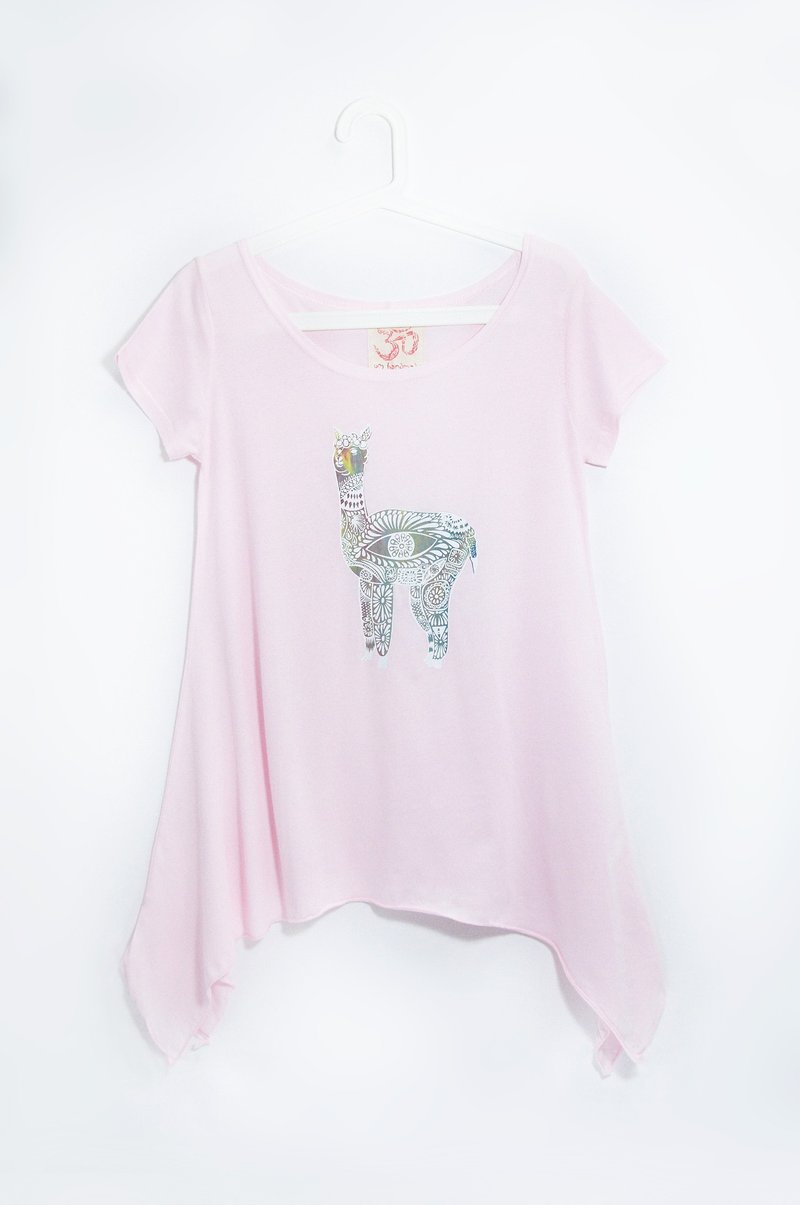 /七夕情人节礼物/女装手感伞状长版上衣 - 秘鲁羊驼草泥马( 仅存一件 ) - 女装上衣 - 棉．麻 粉红色